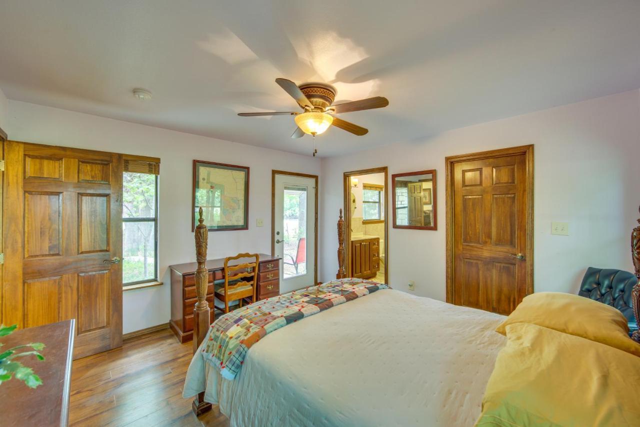 Dog-Friendly Wills Point Home With Grill On 10 Acres Canton Exterior photo
